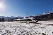 Bild: Kombitickets fr die Anreise mit Bahn und Bus zu den Weltcupveranstaltungen in der LOTTO Bayern Eisarena am Knigssee